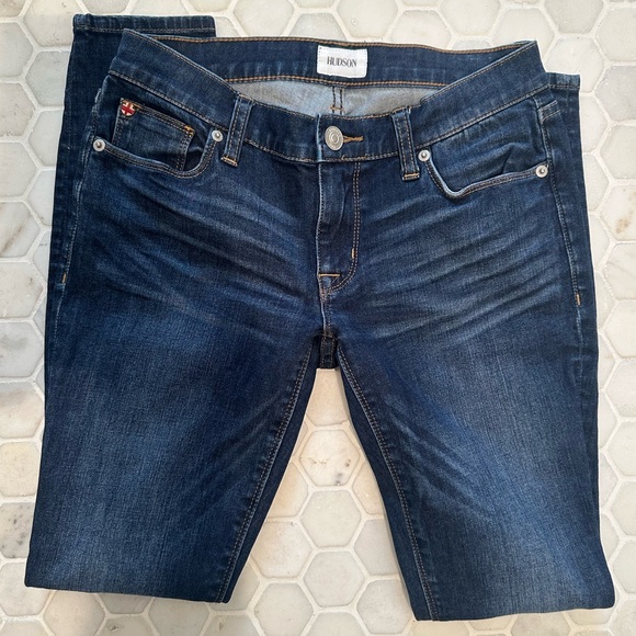 Hudson women’s denim, Krista Super skinny jeans, like new, size 25 - Picture 5 of 8